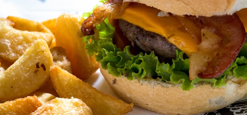 Agora Temos Sanduíches Gourmet E Fritas Rústicas
